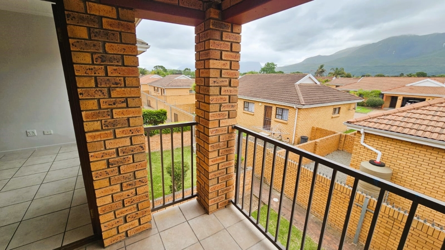 To Let 2 Bedroom Property for Rent in George East Western Cape